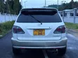 Toyota Harrier 2004 White - 3