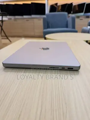 Apple MacBook Pro 2021 M1 Pro 14" 16GB RAM 512GB SSD