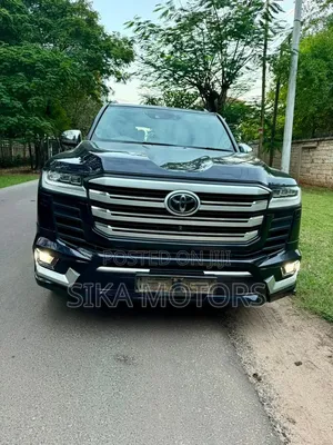 2023 Toyota Land Cruiser ZX 3.3L Diesel
