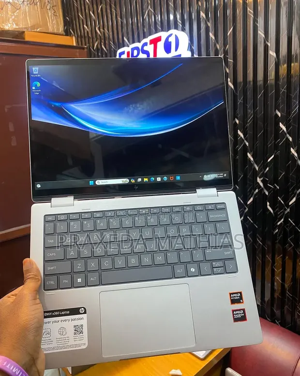 HP Envy x360 14" Laptop - 16GB RAM, AMD Ryzen 7, 512GB SSD - 1