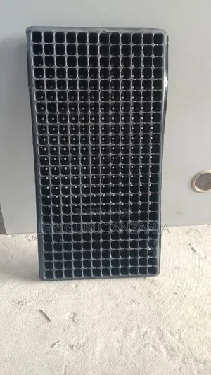 Seed Trays (Various Hole Sizes)