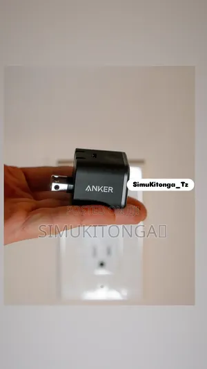 Anker W45 Fast Charging Adapter with Display