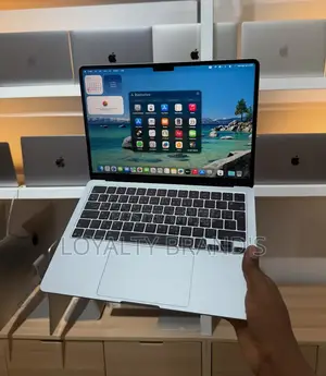 Apple MacBook Air 2025 M4 16GB RAM 256GB SSD