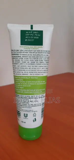 Simple Moisturising Facial Wash