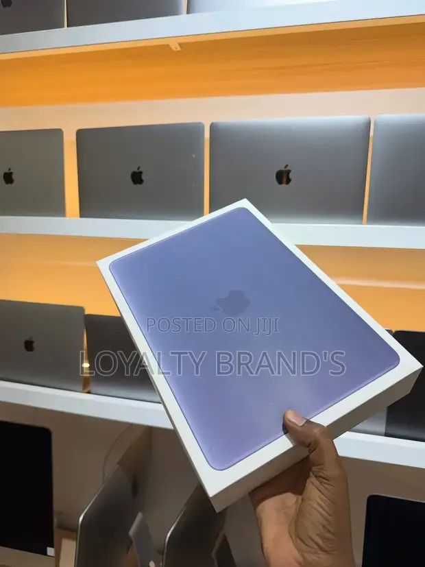 Apple MacBook Neo 2026 13" 8GB RAM, 256GB SSD - 1