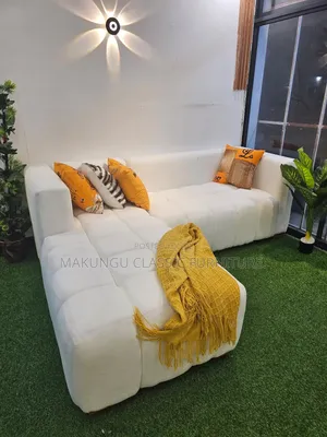 L-Shaped Sofa - Box Pacha Design, Off-White