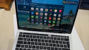 Apple MacBook Pro 2020 M1 16GB RAM 256GB SSD