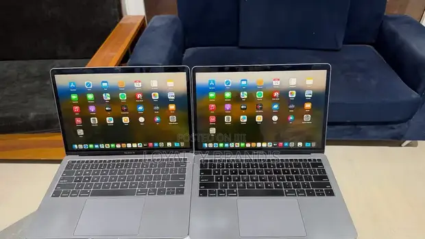 Apple MacBook Air 2019 13" Intel Core i7 16GB RAM 256GB SSD - 1