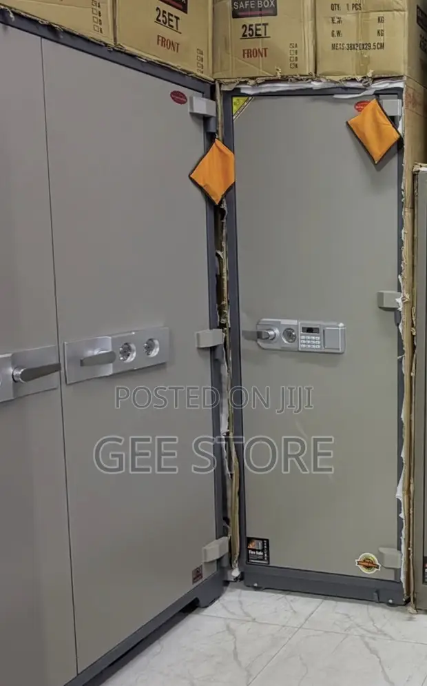 American Safety Safe Box - 62cm, 150kg - 1