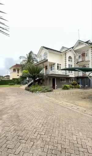 5-Bedroom Block of Flats for Sale in Goba