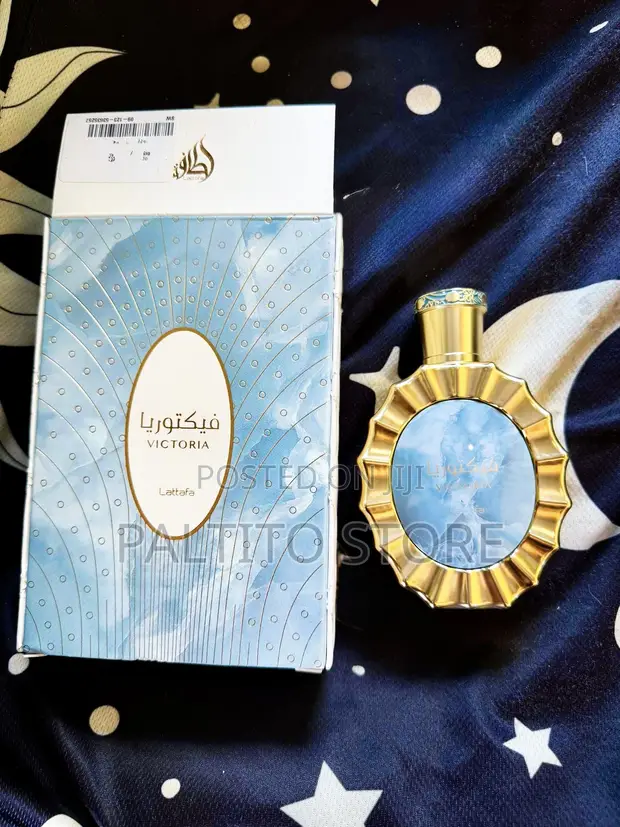 Victoria by Lattafa Eau de Parfum - 100ml - 1