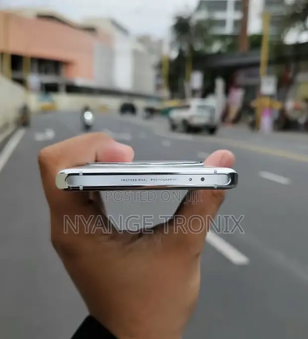 Vivo X100 512GB White - 1