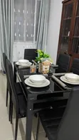 Chumba 3 Self-Contained kwa Air BNB - 4