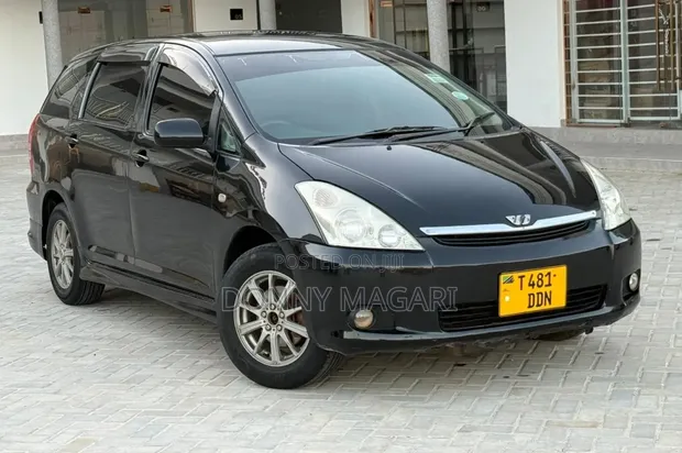 Toyota Wish 2006 - Nyeusi - 1