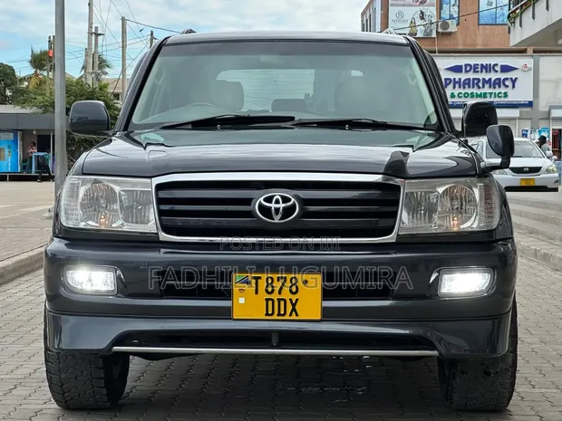 Toyota Land Cruiser VX 2005 - 1