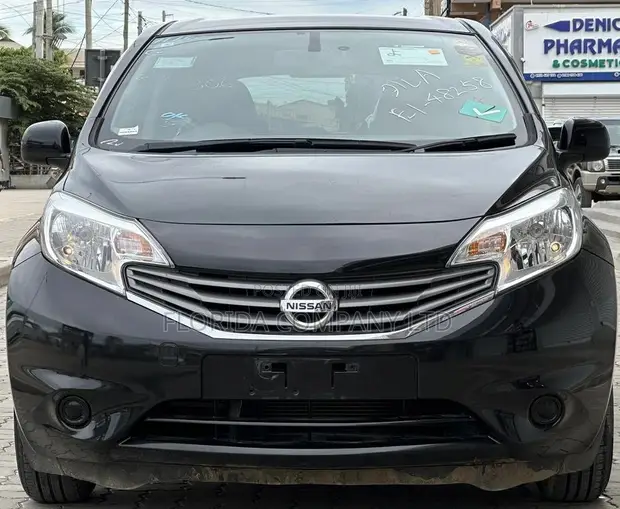 Nissan Note 2012 Black - 1