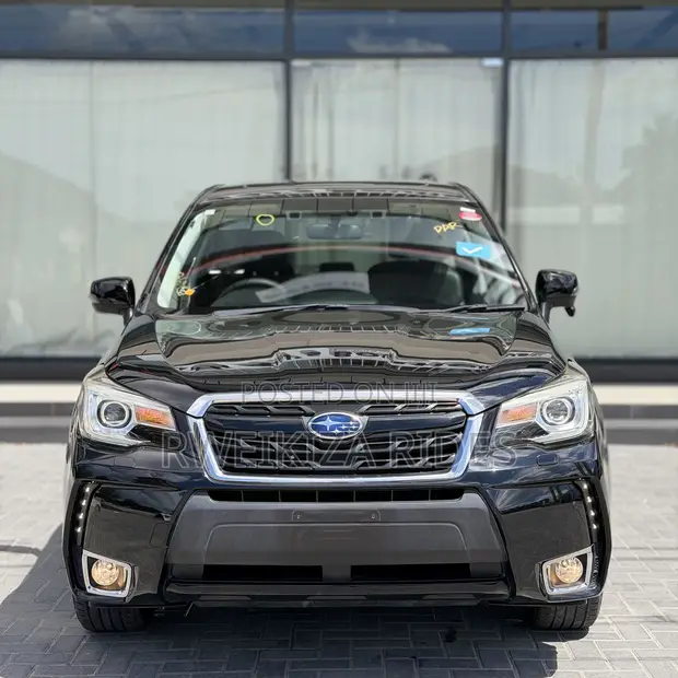 Subaru Forester 2015 Black - 1