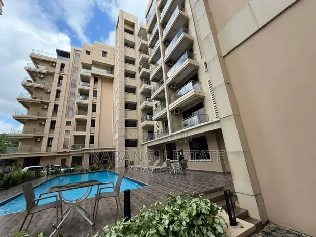 Furnished 3 Bedroom Apartment for Rent in Oyster Bay - 1