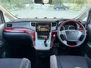 Toyota Alphard 2009 Nyeusi