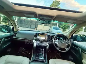 Toyota Land Cruiser 2009 VX V8