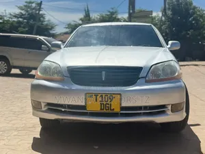 Toyota Mark II Grande 2004 Silver