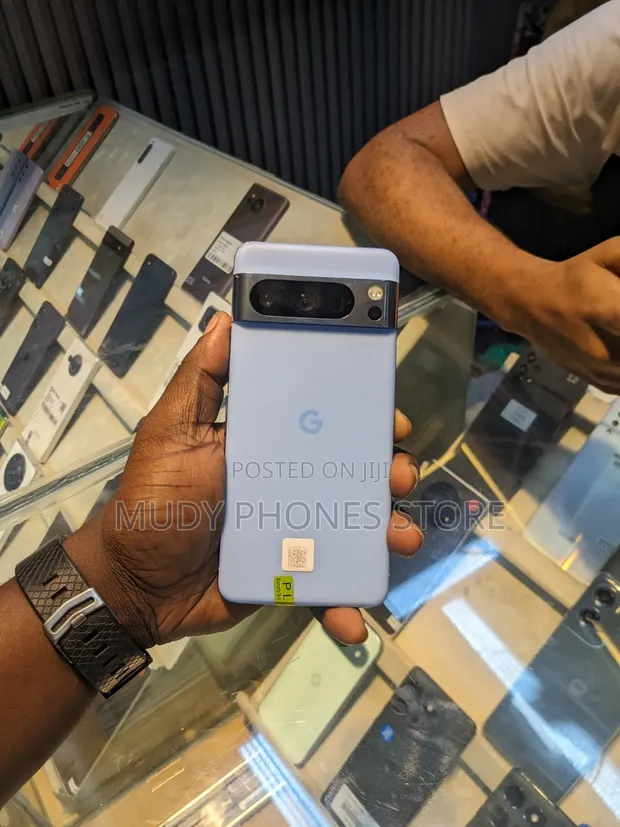 Google Pixel 8 Pro 128GB Blue - 1