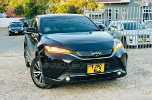 Toyota Harrier 2020