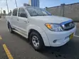 Toyota Hilux 2006 Double Cabin - 2