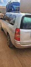 Toyota Succeed 2005 Silver - 4