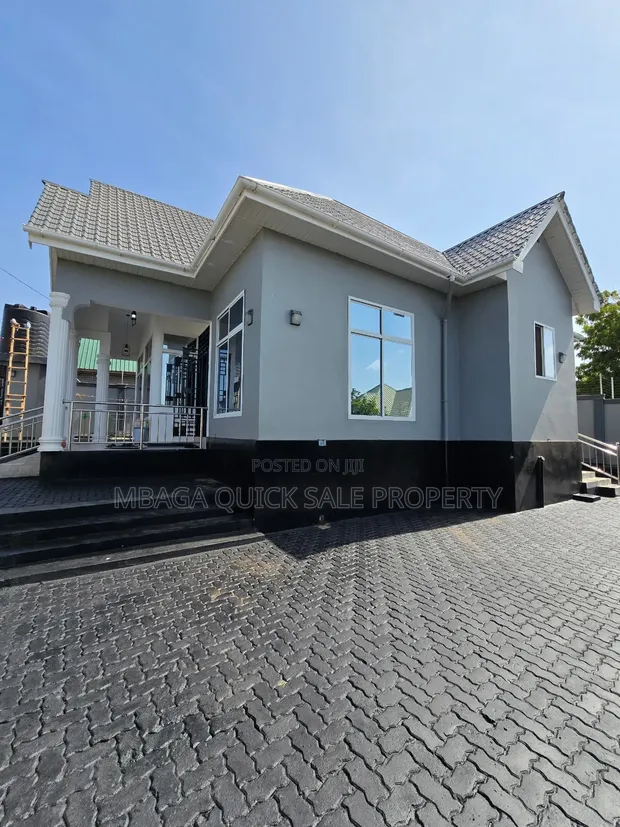 4 Bedroom House for Sale in Madale Kontena, Goba - 1
