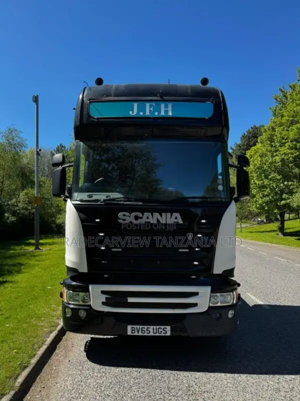 2015 Scania R450 6x2 Tractor Unit - 1