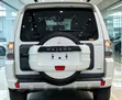 Mitsubishi Pajero 2012 Nyeupe - 2