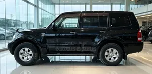 Mitsubishi Pajero Exceed 2004 Black