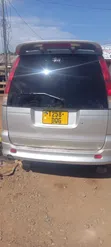 Toyota Noah 2004 Silver - 2