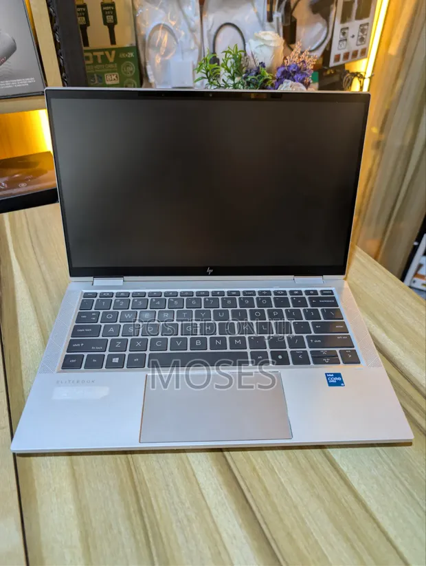 Laptop HP EliteBook x360 1030 G7 - Core i5, 16GB RAM, 256GB SSD - 1