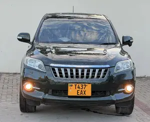 Toyota Vanguard 2010