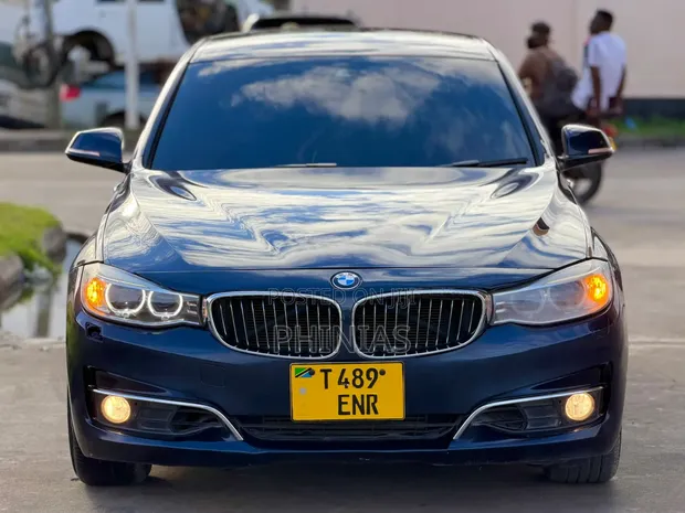 BMW 3 Series 2013 Blue - 1