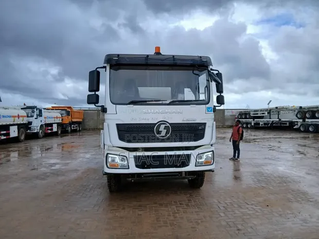 Shacman Fuel Bowser (10,000L Dizeli) - 1