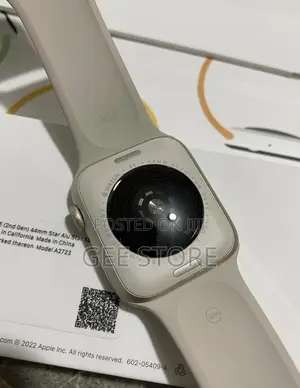 Apple Watch SE 2 44mm