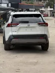 Toyota RAV4 2019 Pearl White - 3