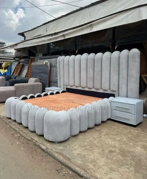 Simple Bubble Bed Design 5/6 Grey Color - 1
