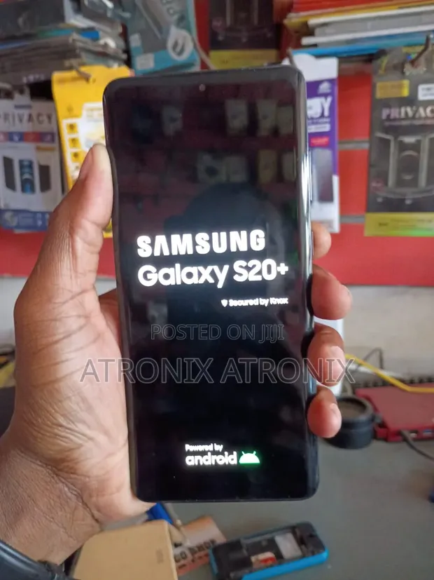 New Samsung Galaxy S20+ 128GB Black - 1