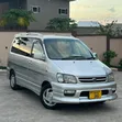 Toyota Noah 2001 Silver - 1