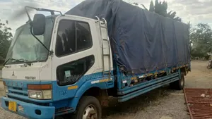 Mitsubishi Fuso Mini Truck - 2001