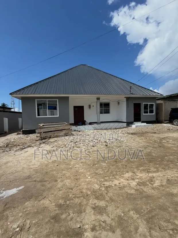 2 Bedroom House for Rent in Kinondoni - 1