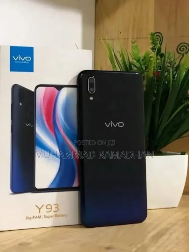 New Vivo Y93 128GB Black - 1