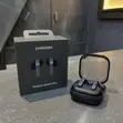 Samsung Galaxy Buds 4 Pro - Nyeusi - 1