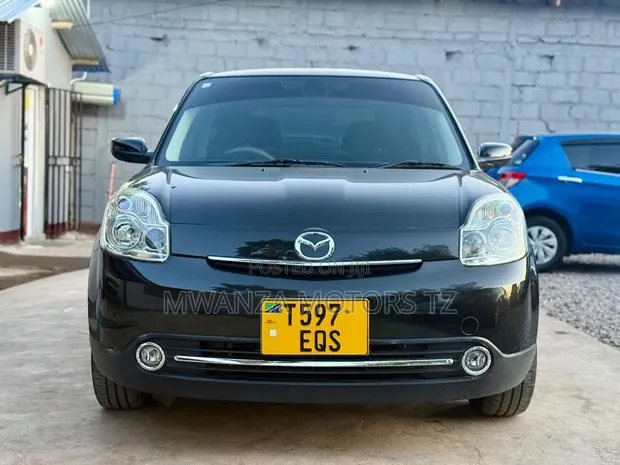 Mazda Verisa 2011 Black - 1