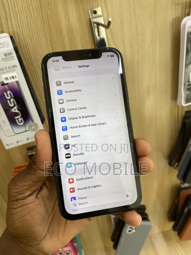 Apple iPhone 11 64GB Black - Used, 6 Months Warranty - 1
