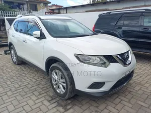 Nissan X-Trail 2.0 Petrol AWD 2016 Nyeupe